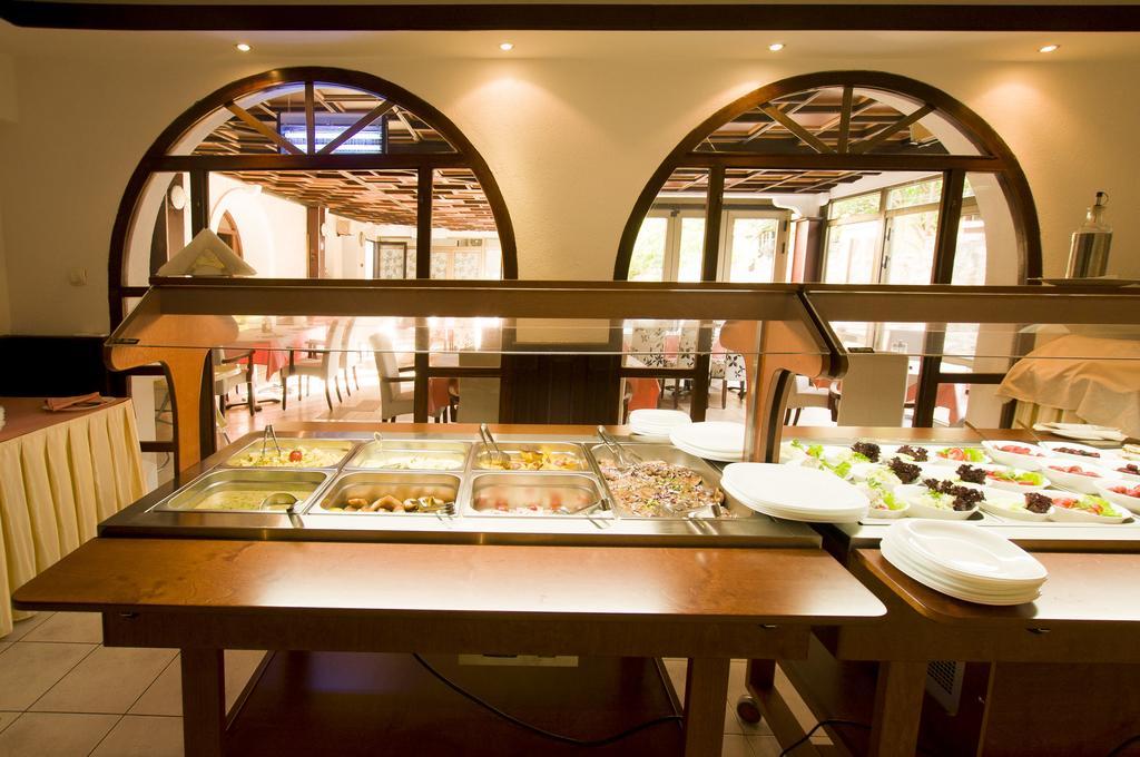 Petrovac Vila Duric - Ex Hotel Duric מראה חיצוני תמונה